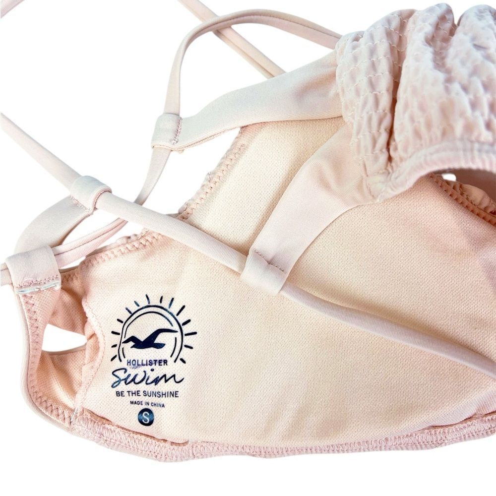 Hollister Light Pink Smocked Bikini Top Cross Back Size Small - Picture 3 of 3